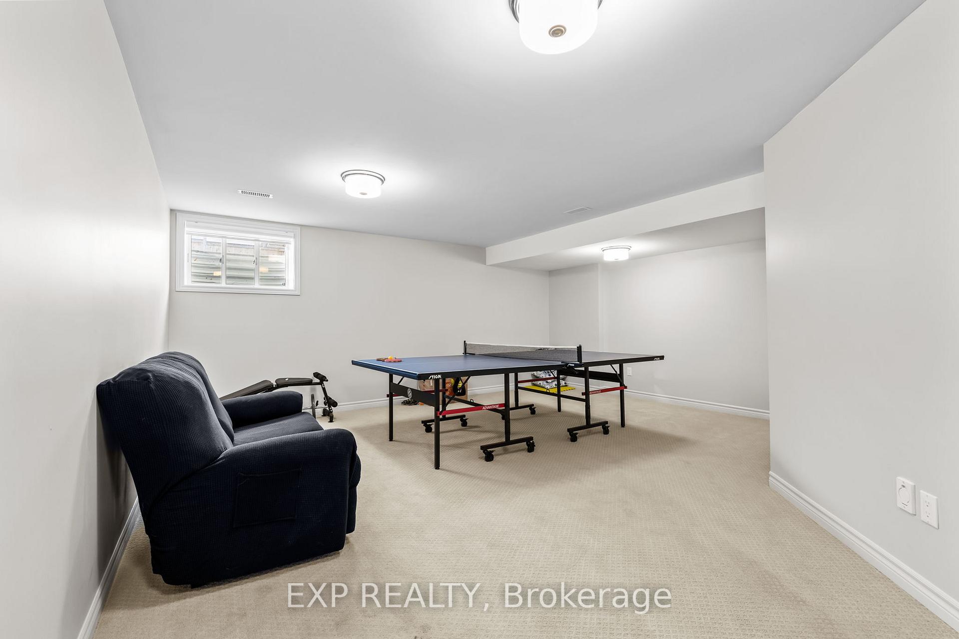 Photo 14 of 389 Barrett Farm Drive, Ottawa, Blossom Park/Kemp Park/Findlay Creek — HOMEH
