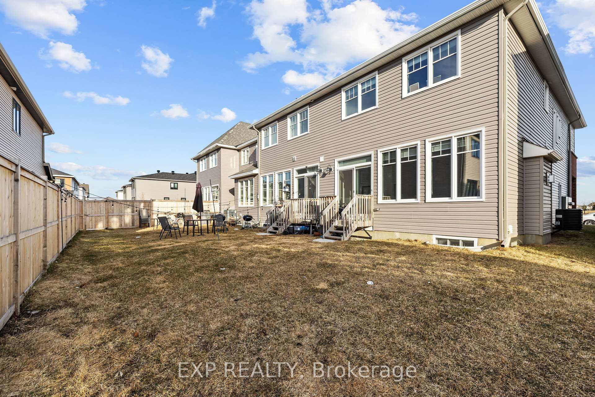 Photo 15 of 389 Barrett Farm Drive, Ottawa, Blossom Park/Kemp Park/Findlay Creek — HOMEH