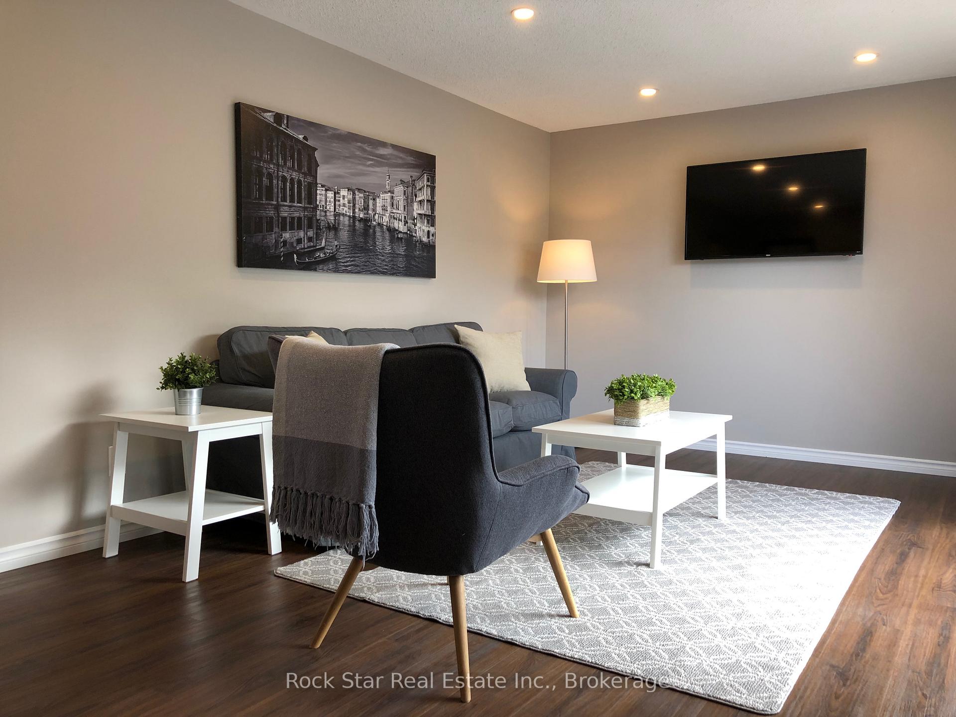 Photo 5 of 84 Maple Drive, Belleville, Belleville Ward — HOMEH