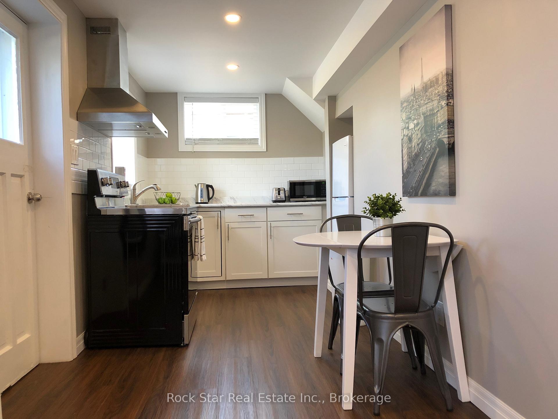 Photo 9 of 84 Maple Drive, Belleville, Belleville Ward — HOMEH
