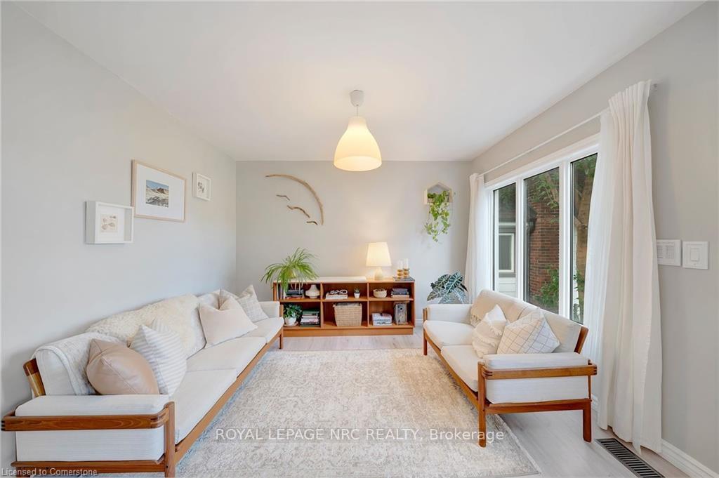 Photo 6 of 109 Glennie Avenue, Hamilton, Normanhurst — HOMEH