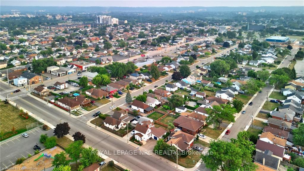 Photo 33 of 109 Glennie Avenue, Hamilton, Normanhurst — HOMEH