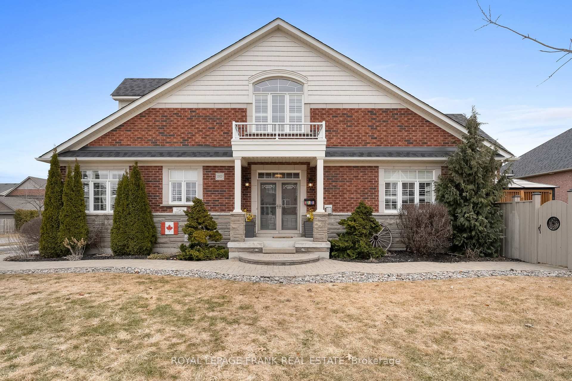 Photo 4 of 110 Piper Crescent, Clarington, Bowmanville — HOMEH