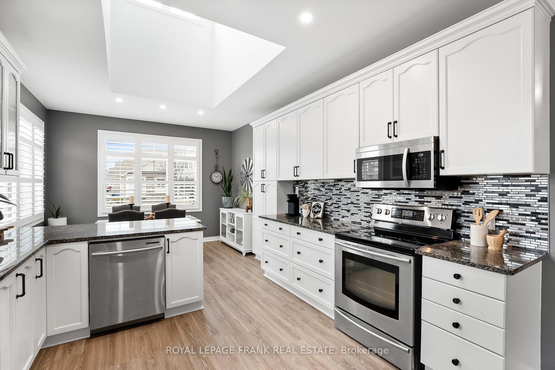 Photo 11 of 110 Piper Crescent, Clarington, Bowmanville — HOMEH