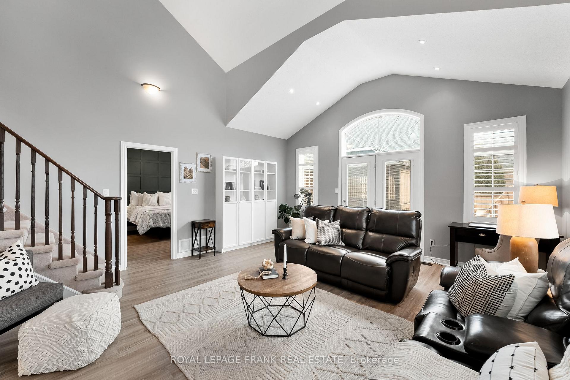 Photo 16 of 110 Piper Crescent, Clarington, Bowmanville — HOMEH
