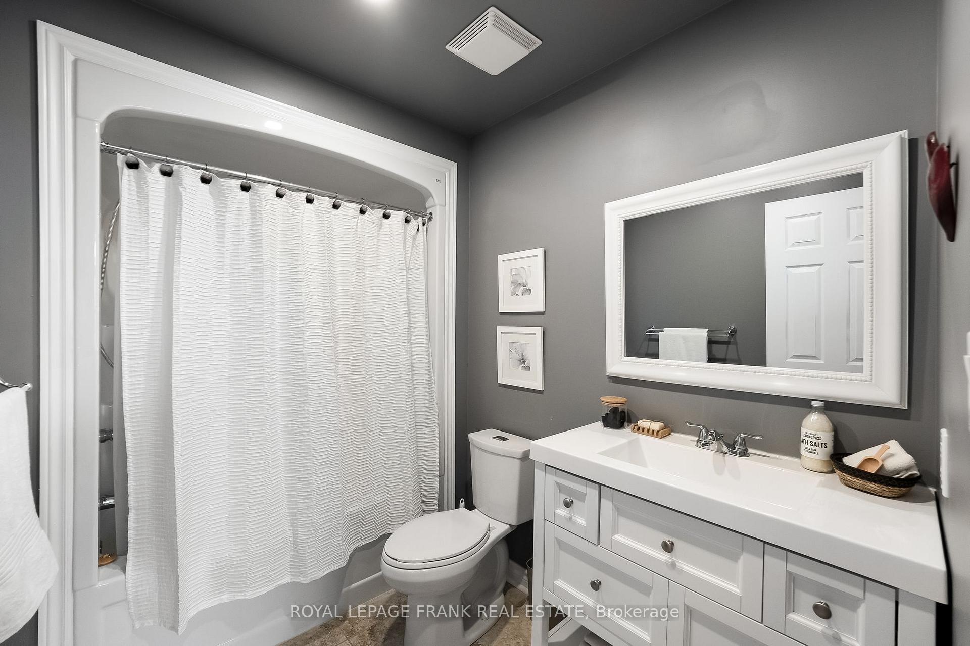 Photo 31 of 110 Piper Crescent, Clarington, Bowmanville — HOMEH