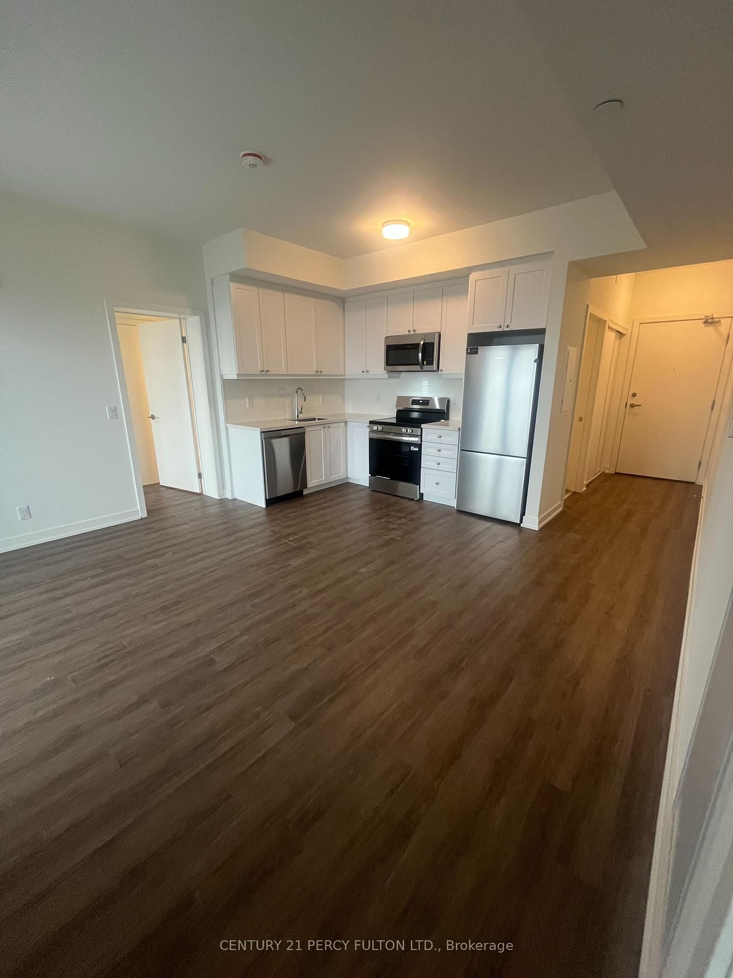 Photo 6 of Unit 923, 51 Clarington Blvd, Clarington, Bowmanville — HOMEH