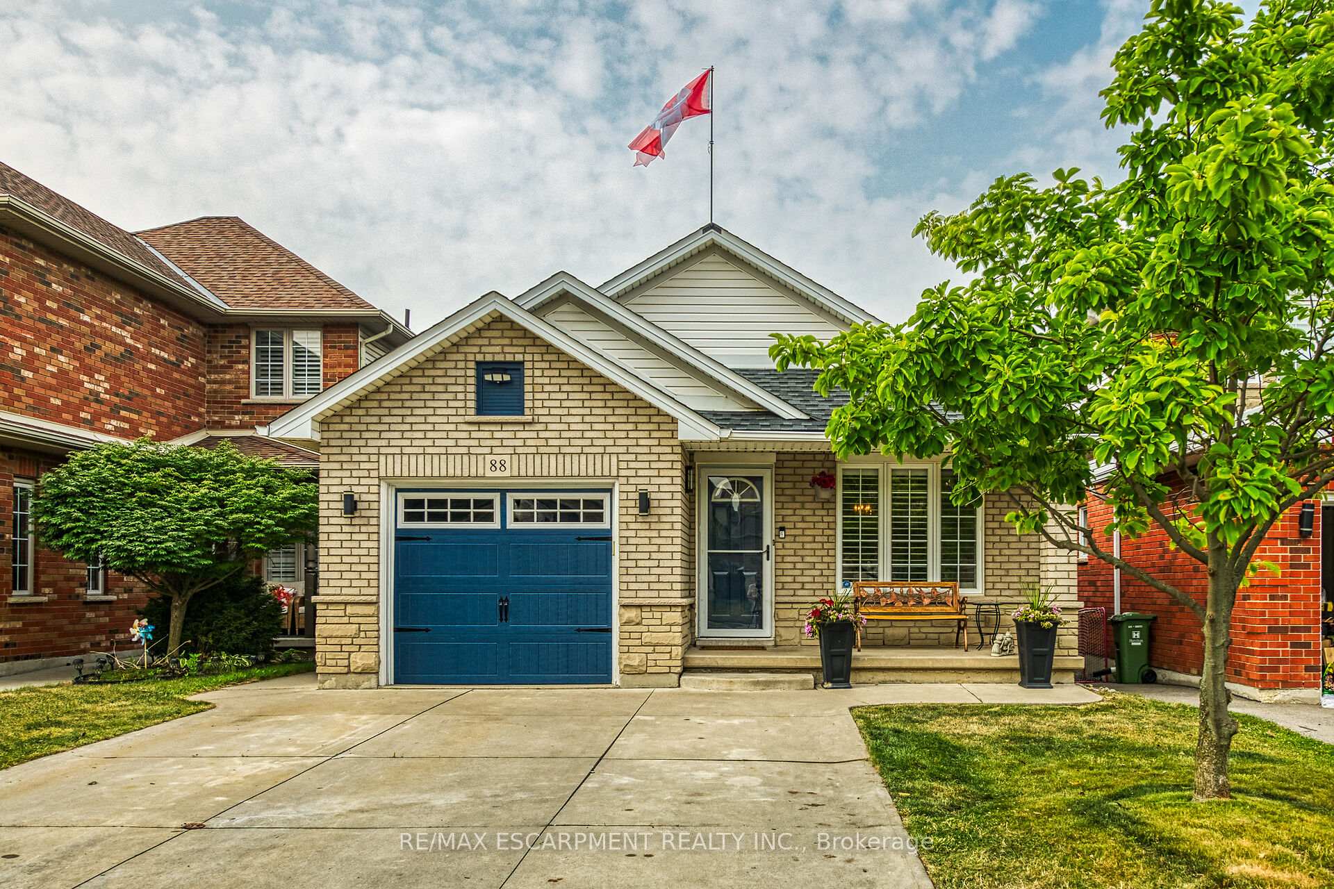 Photo 3 of 88 Redfern Avenue, Hamilton, Mountview — HOMEH