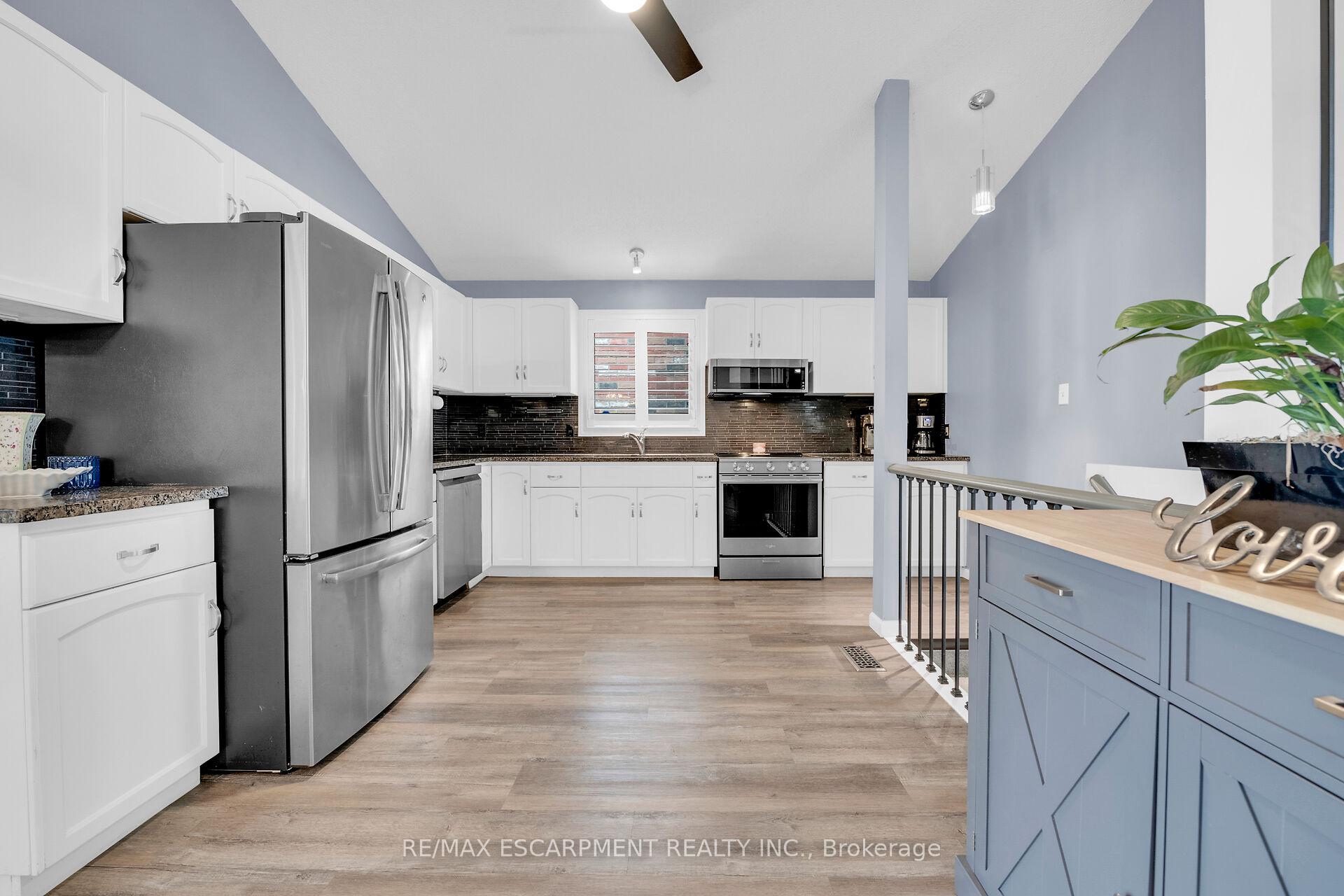 Photo 8 of 88 Redfern Avenue, Hamilton, Mountview — HOMEH