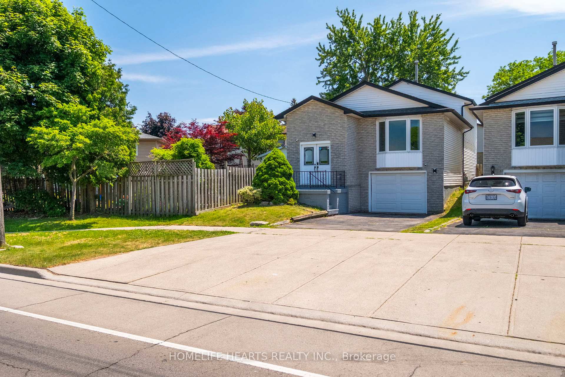 Photo 2 of 840 Stone Church Road E, Hamilton, Eleanor — HOMEH