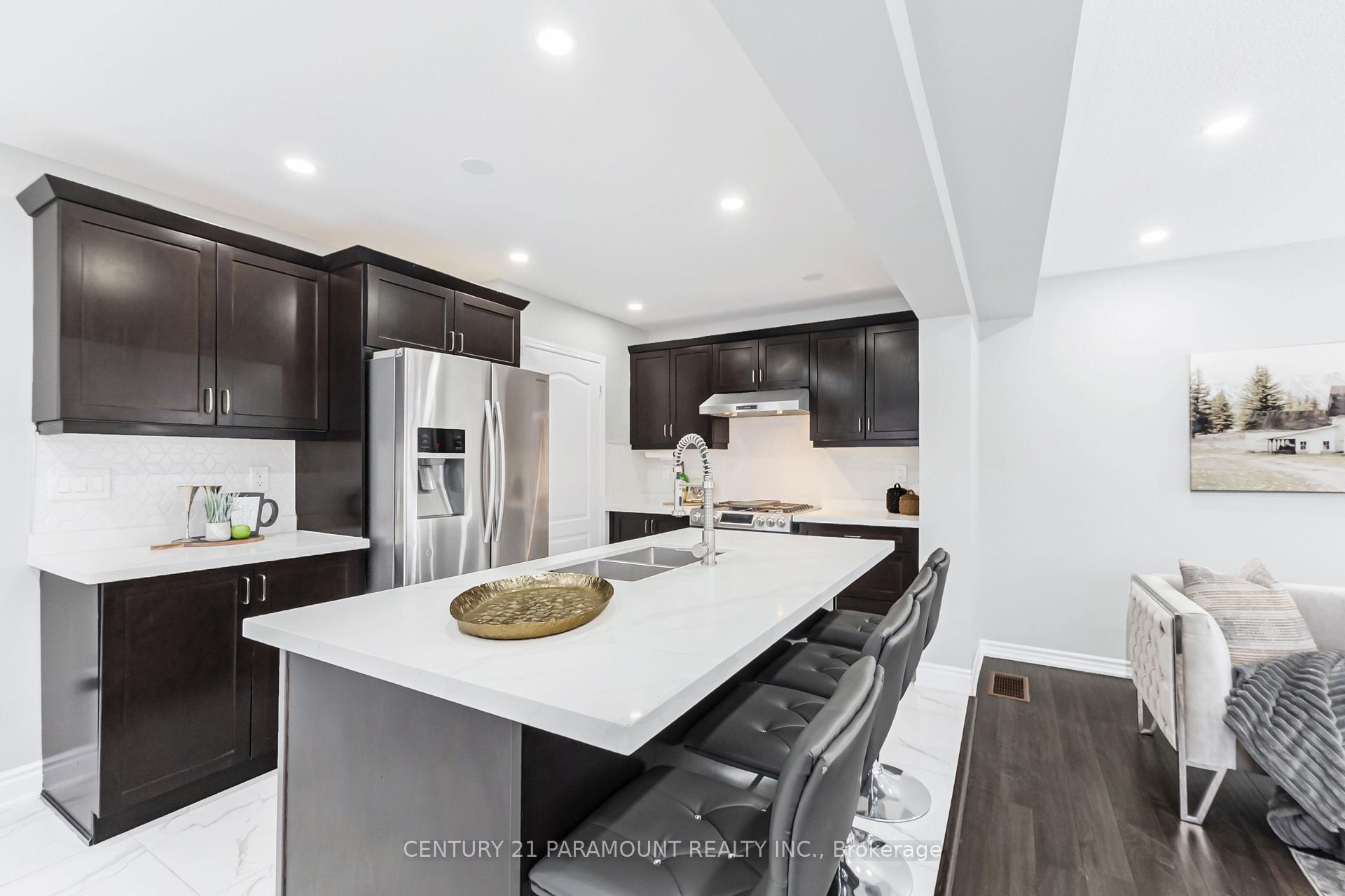 Photo 15 of 39 Fenchurch Drive, Brampton, Northwest Brampton — HOMEH