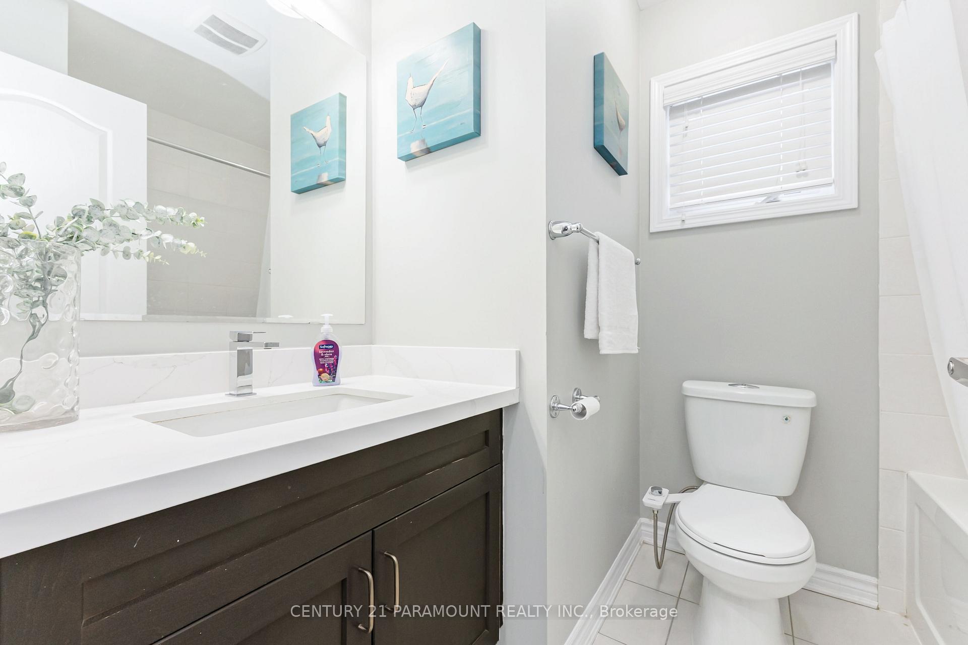 Photo 25 of 39 Fenchurch Drive, Brampton, Northwest Brampton — HOMEH