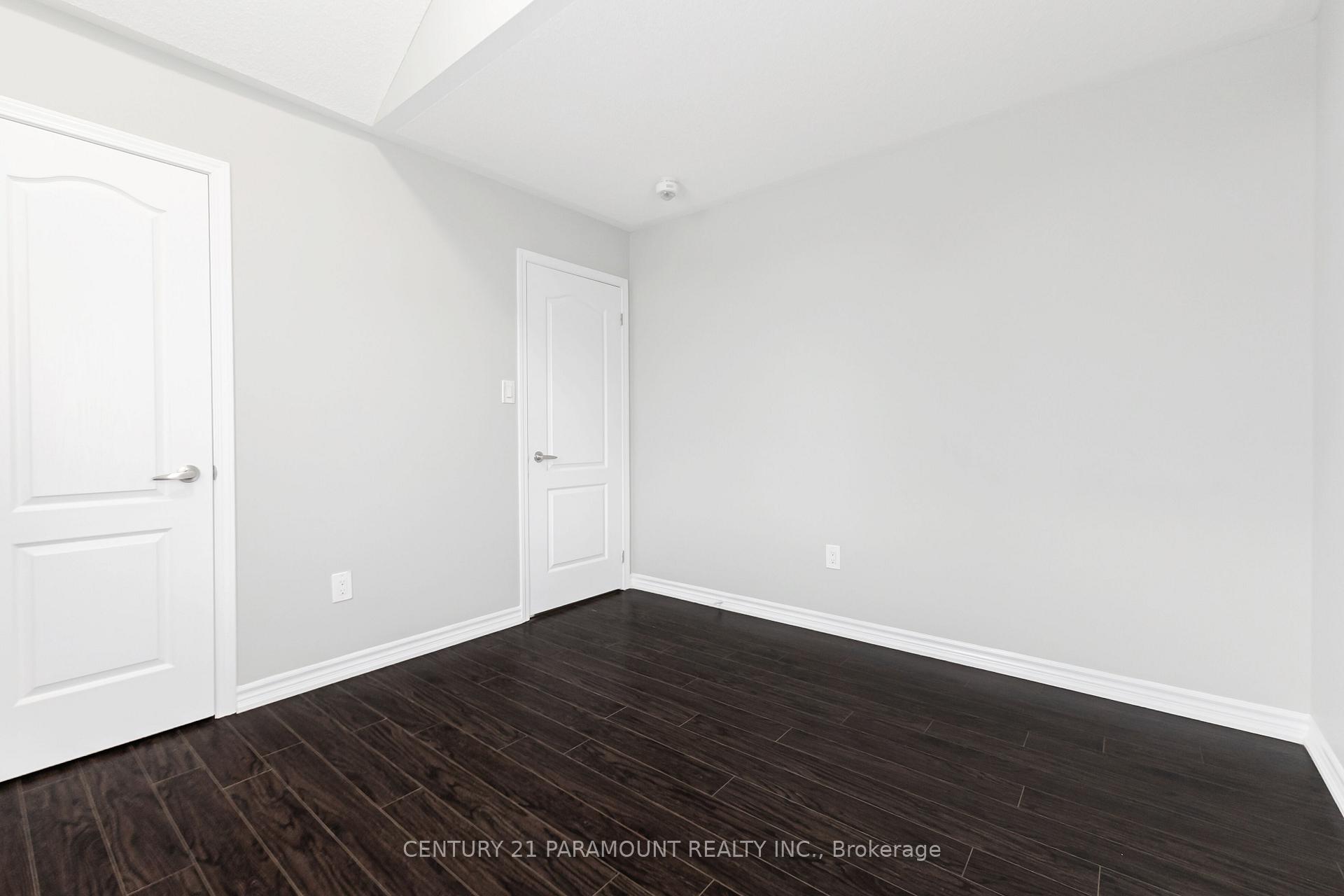 Photo 31 of 39 Fenchurch Drive, Brampton, Northwest Brampton — HOMEH