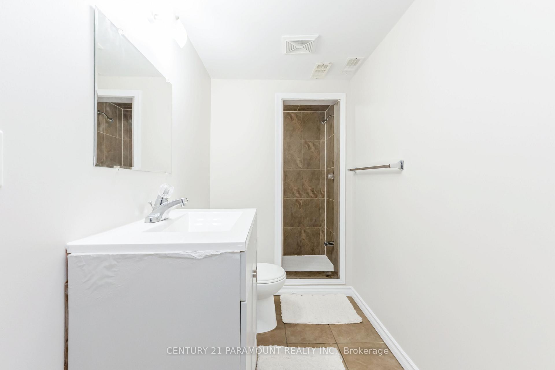 Photo 41 of 39 Fenchurch Drive, Brampton, Northwest Brampton — HOMEH