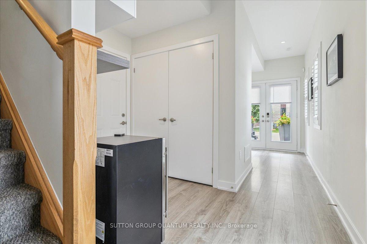 Photo 7 of Unit 113, 590 North Service Road, Hamilton, Lakeshore — HOMEH