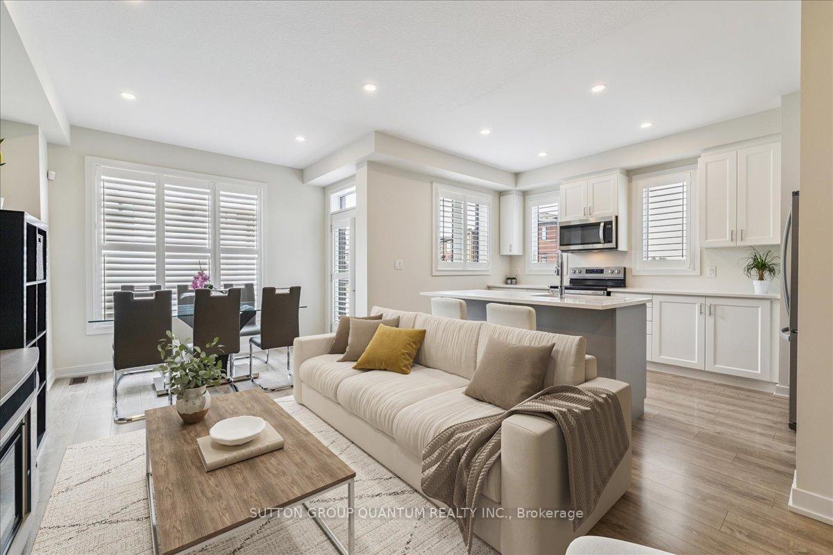 Photo 13 of Unit 113, 590 North Service Road, Hamilton, Lakeshore — HOMEH