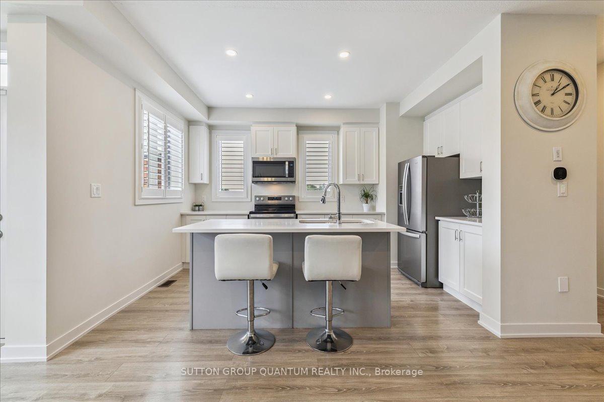 Photo 16 of Unit 113, 590 North Service Road, Hamilton, Lakeshore — HOMEH