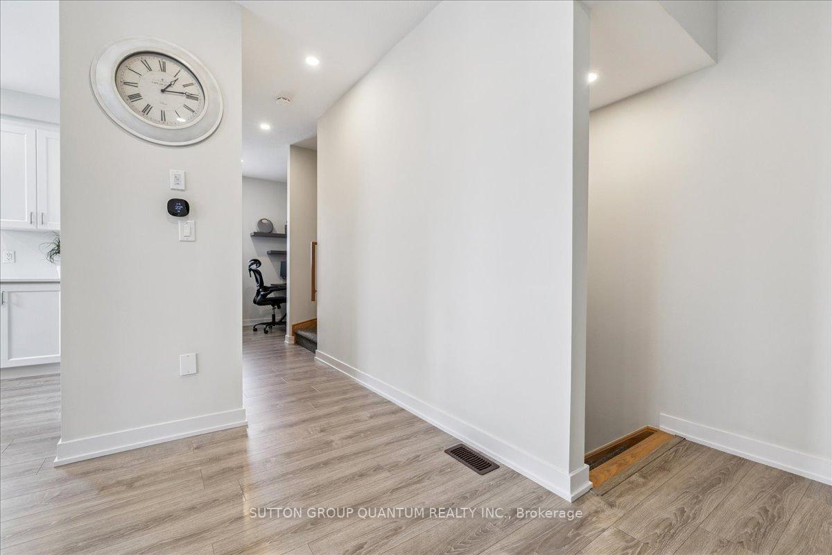 Photo 24 of Unit 113, 590 North Service Road, Hamilton, Lakeshore — HOMEH