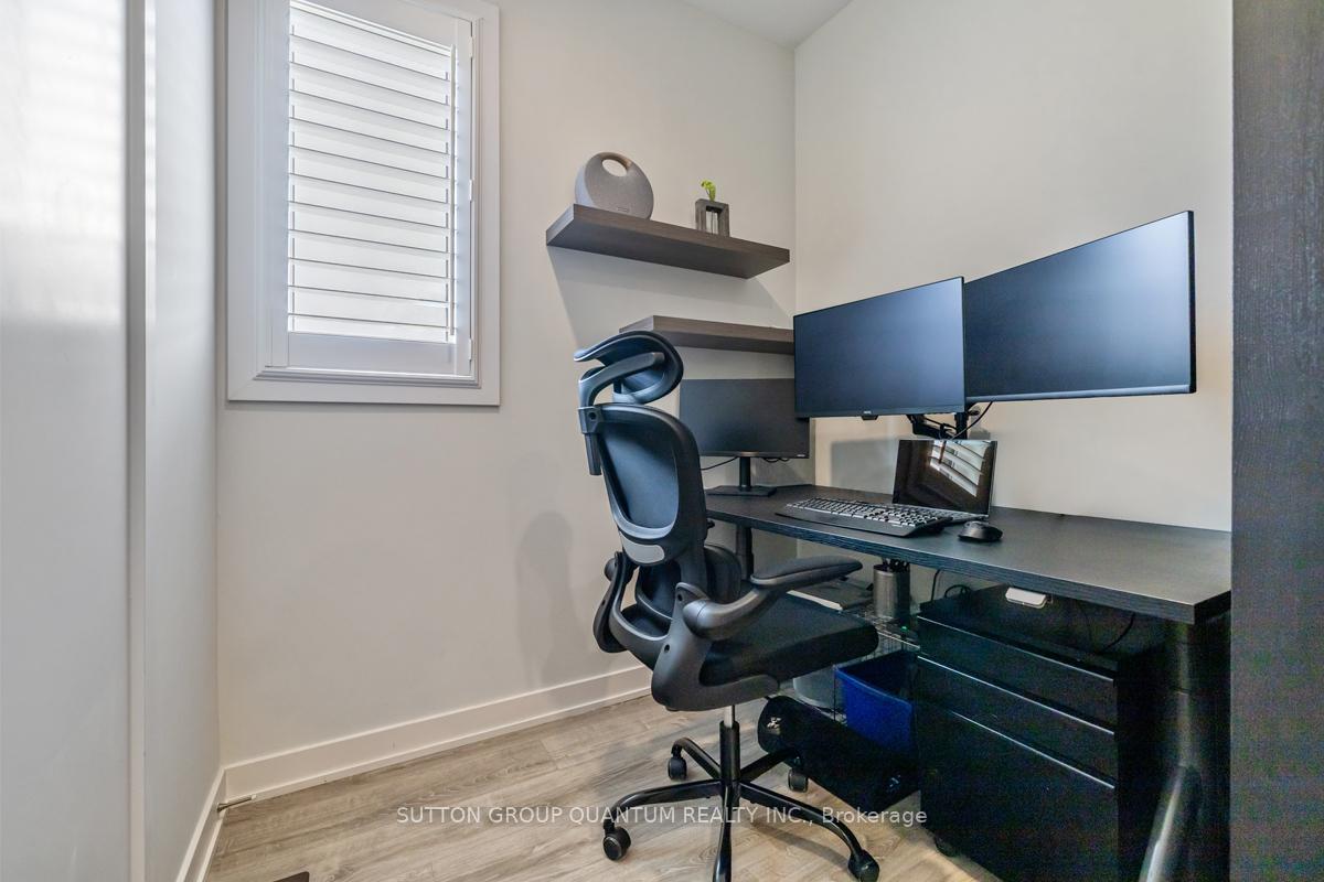 Photo 25 of Unit 113, 590 North Service Road, Hamilton, Lakeshore — HOMEH