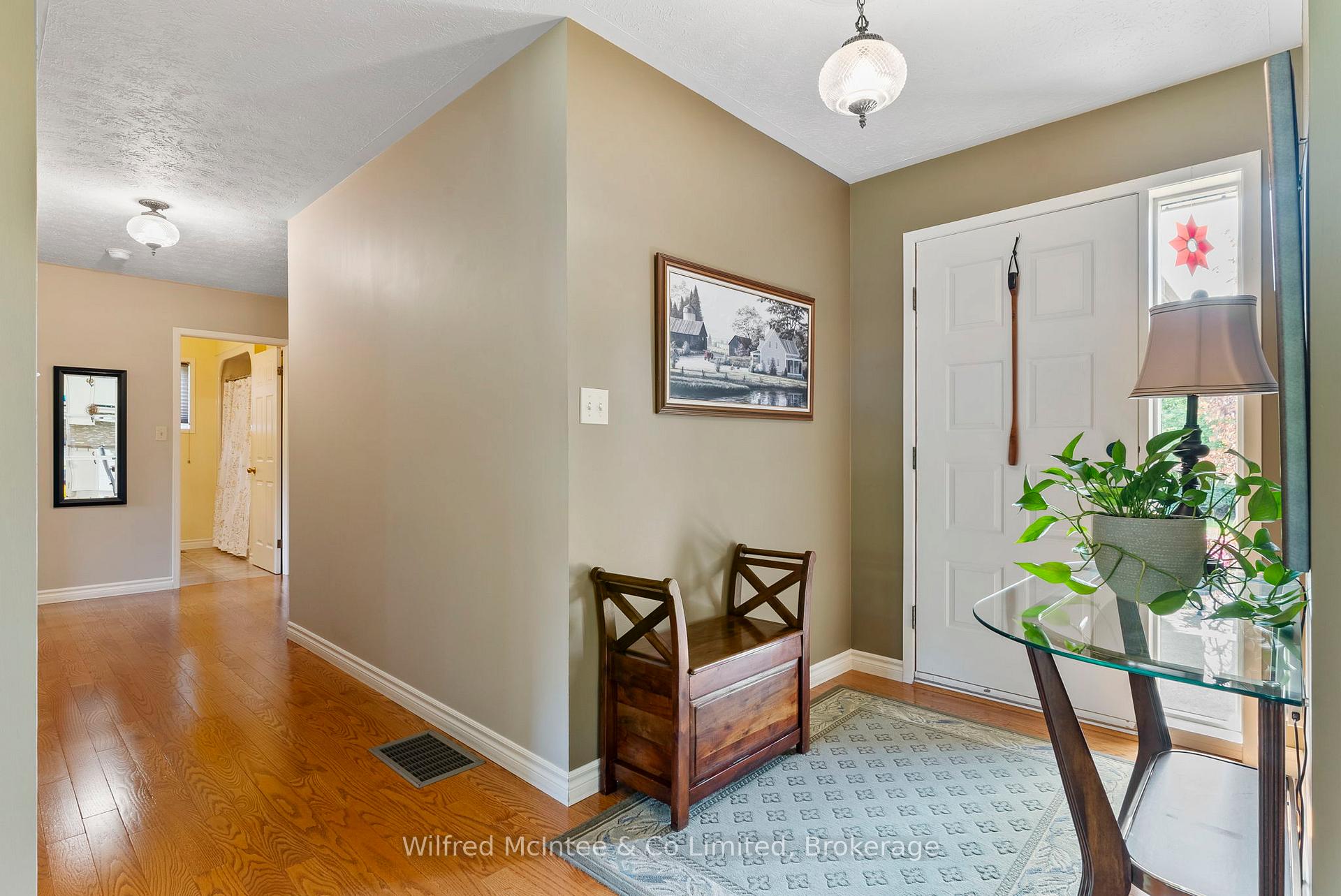Photo 10 of 30 Geeson Avenue, Brockton — HOMEH