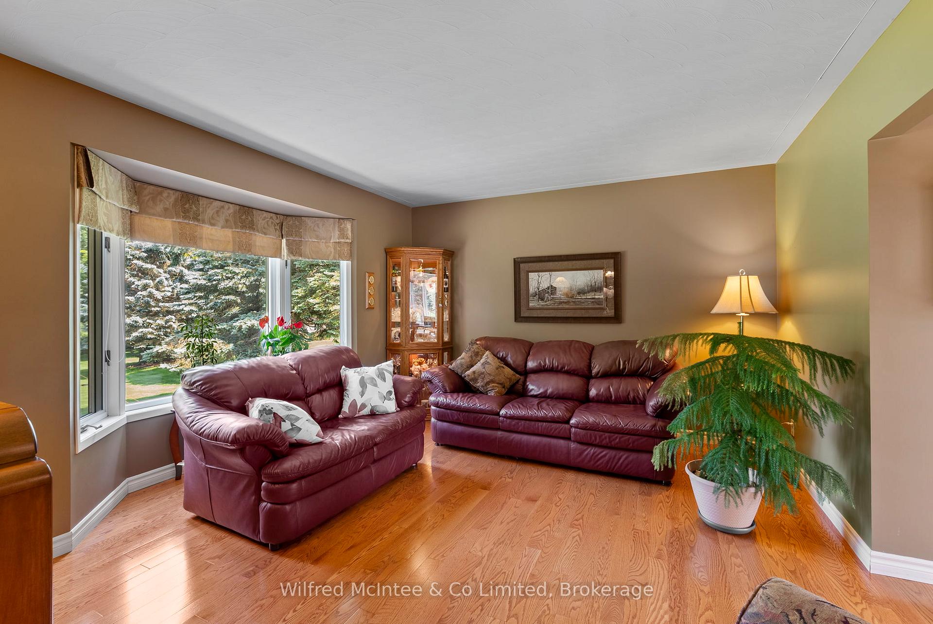 Photo 18 of 30 Geeson Avenue, Brockton — HOMEH