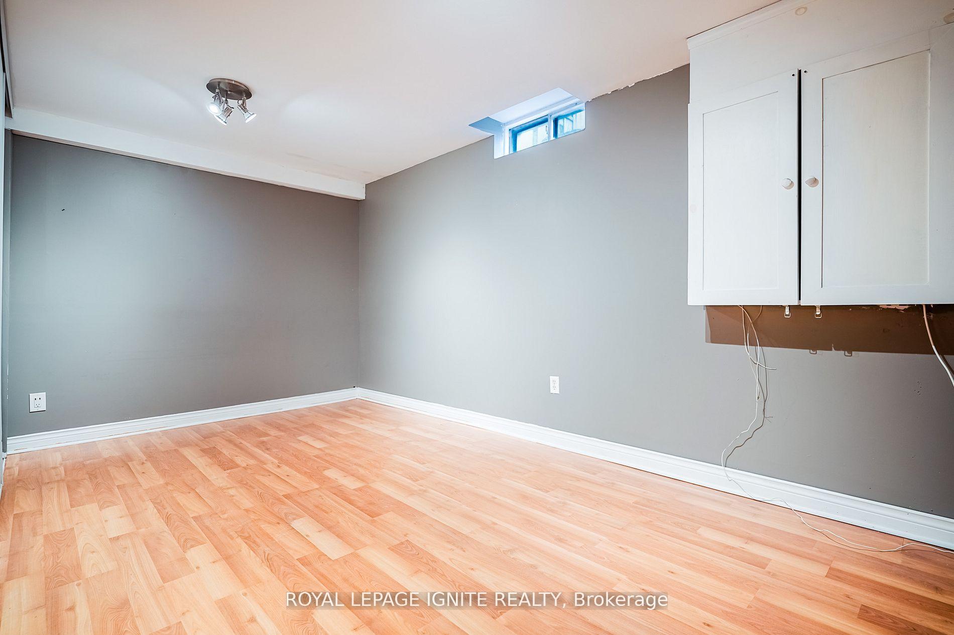 Photo 6 of Unit Basement, 265 Wright Crescent, Ajax, Central — HOMEH