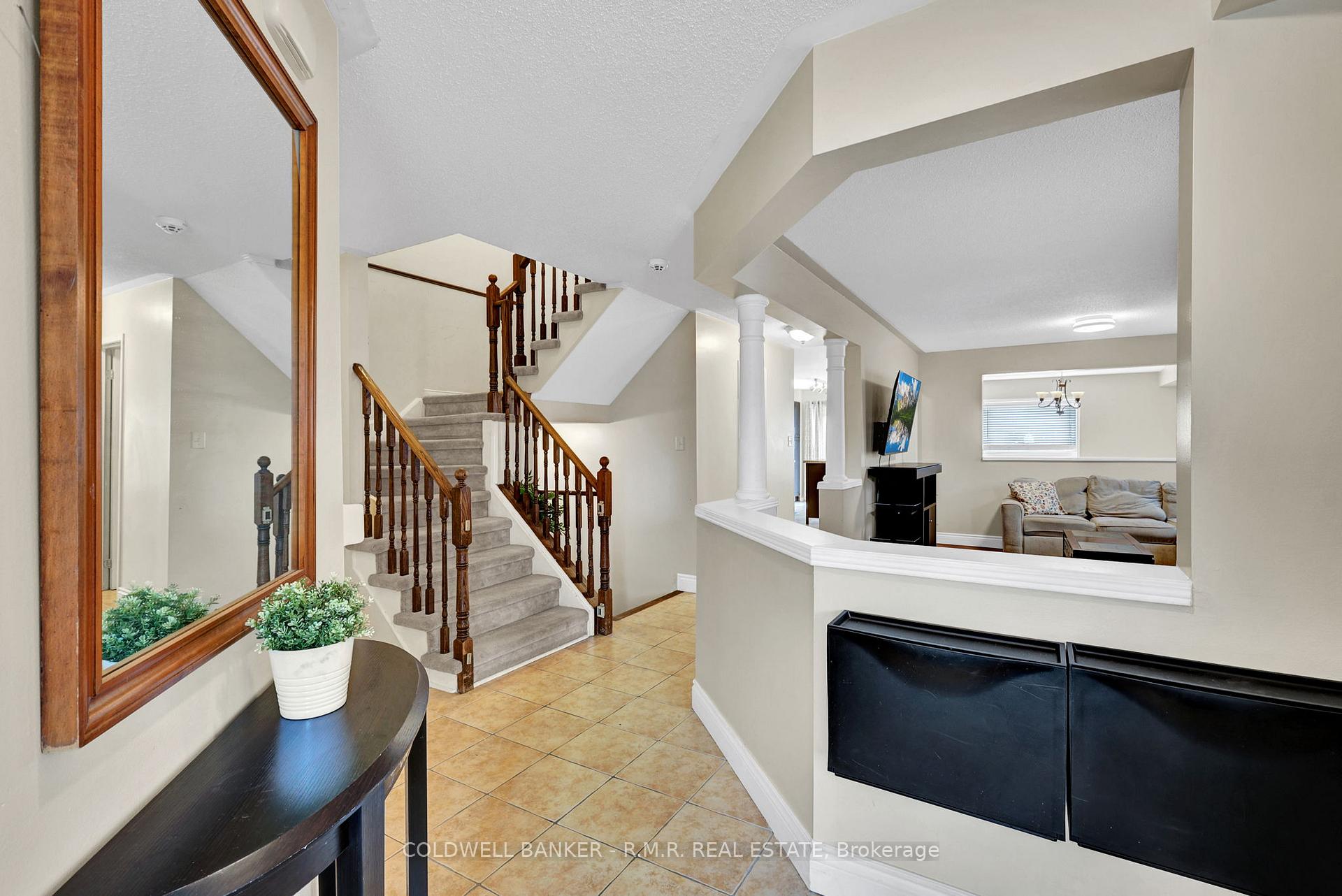 Photo 5 of 132 Bannister Street, Clarington, Bowmanville — HOMEH