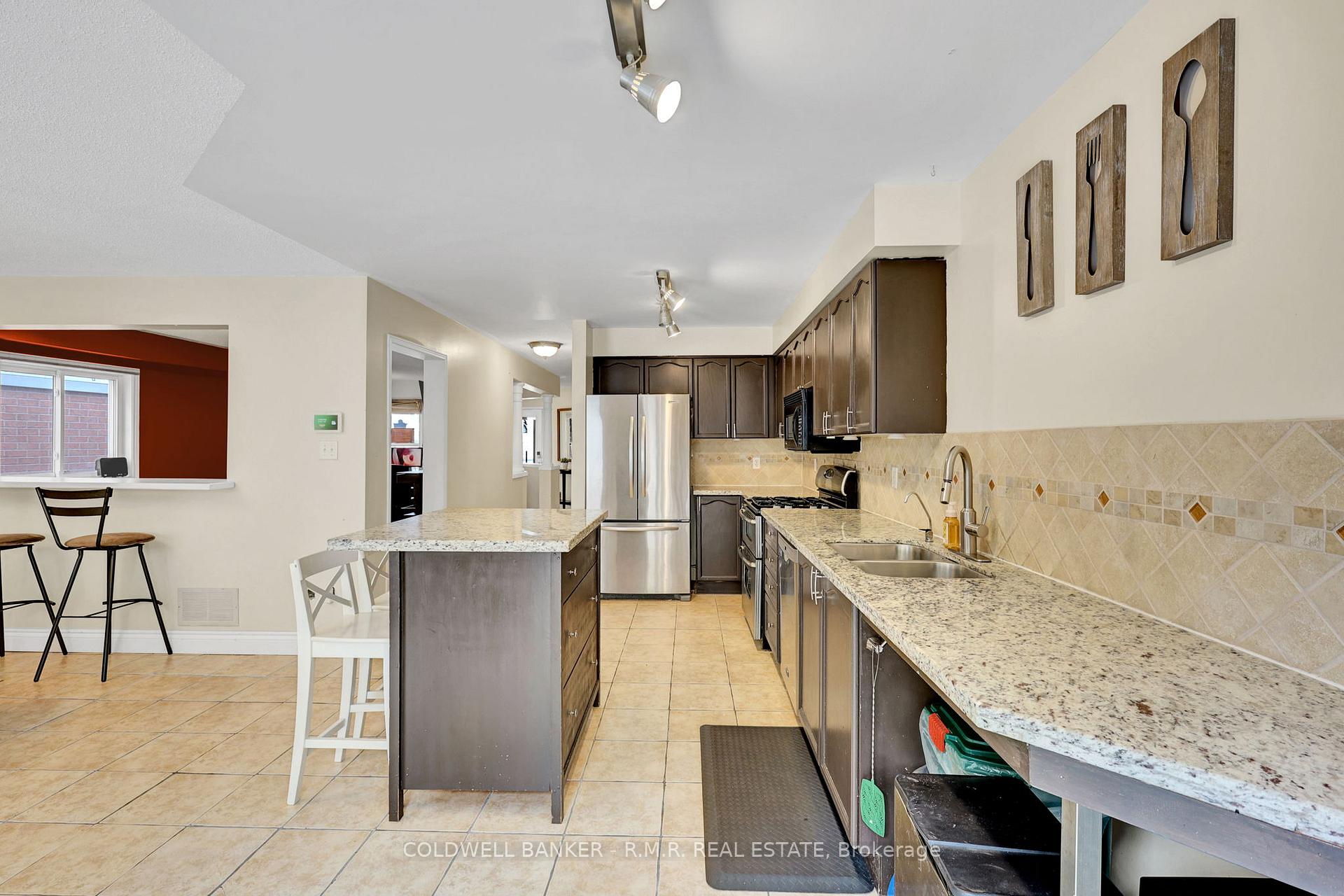 Photo 16 of 132 Bannister Street, Clarington, Bowmanville — HOMEH