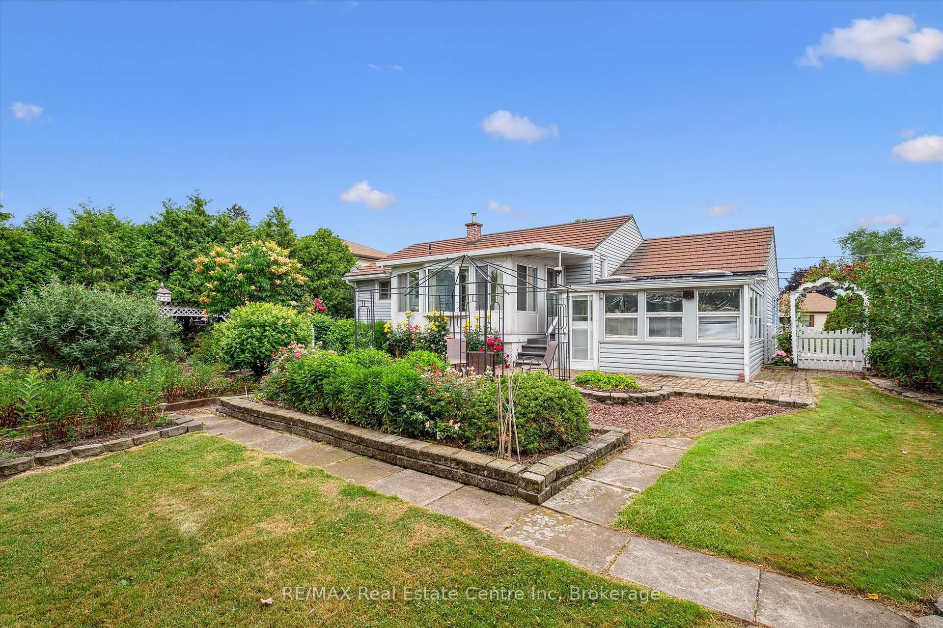 Photo 24 of 288 Margaret Avenue, Hamilton, Stoney Creek — HOMEH