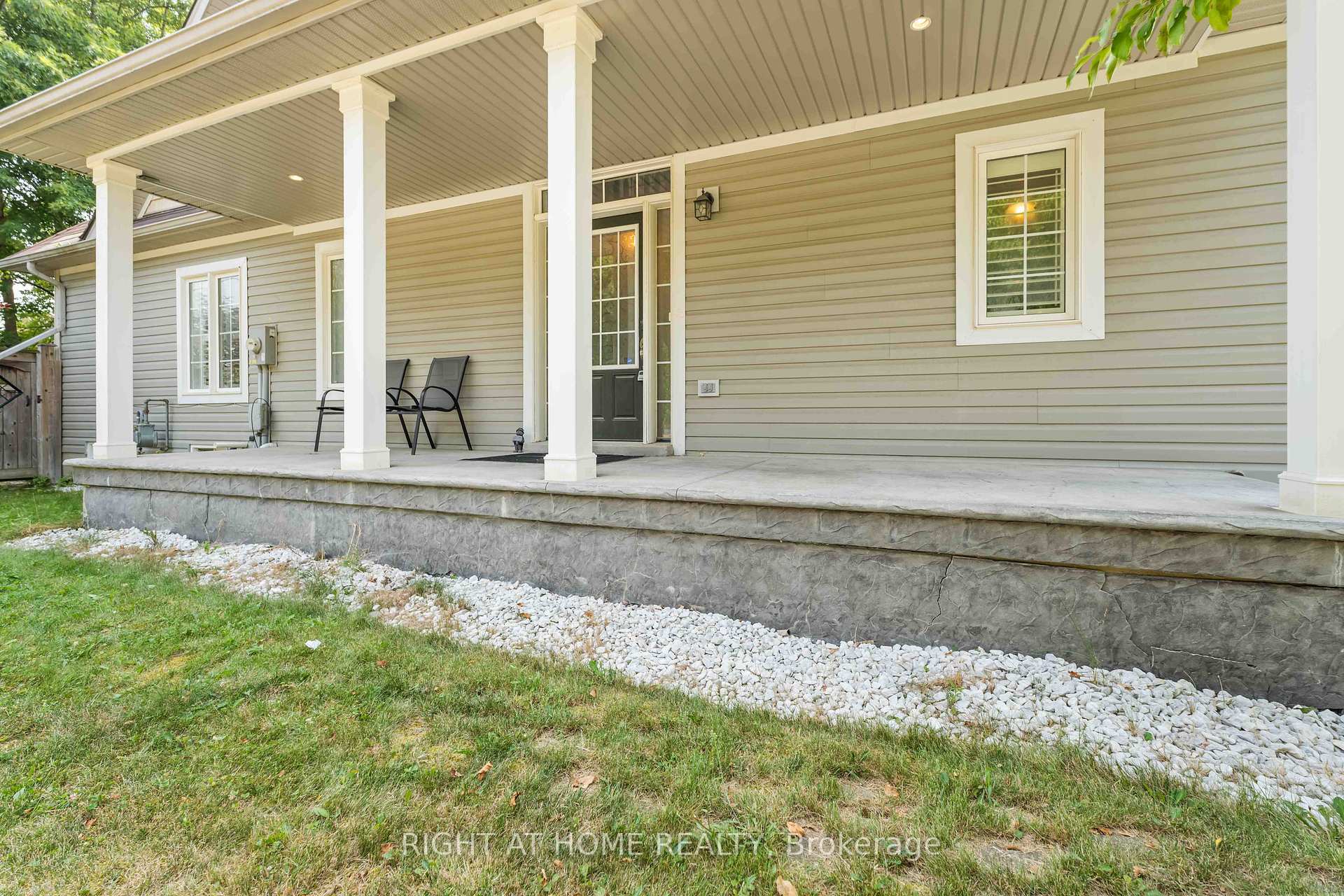 Photo 7 of 28 Lynch Crescent, Hamilton, Binbrook — HOMEH