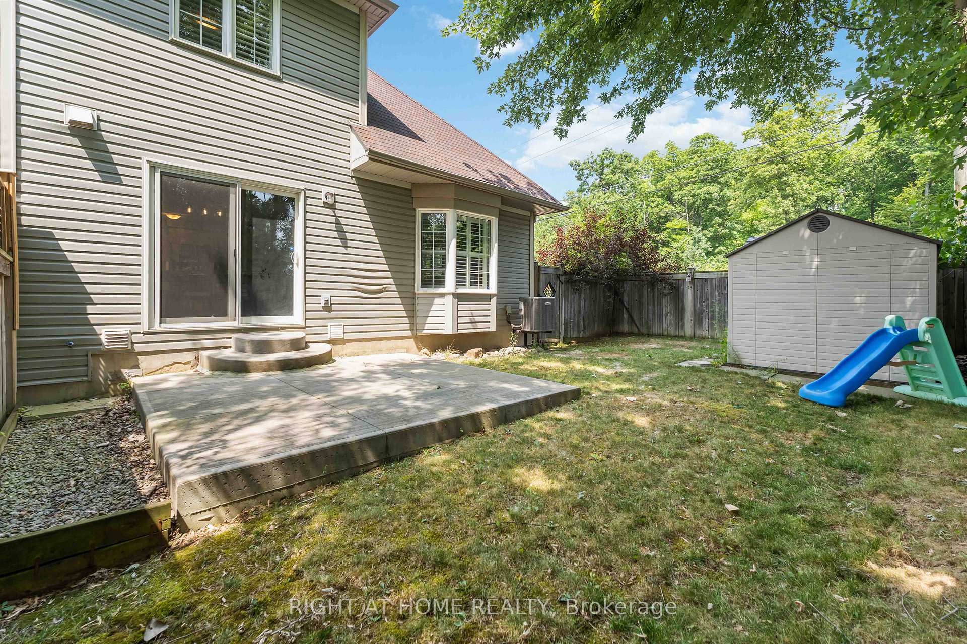 Photo 45 of 28 Lynch Crescent, Hamilton, Binbrook — HOMEH