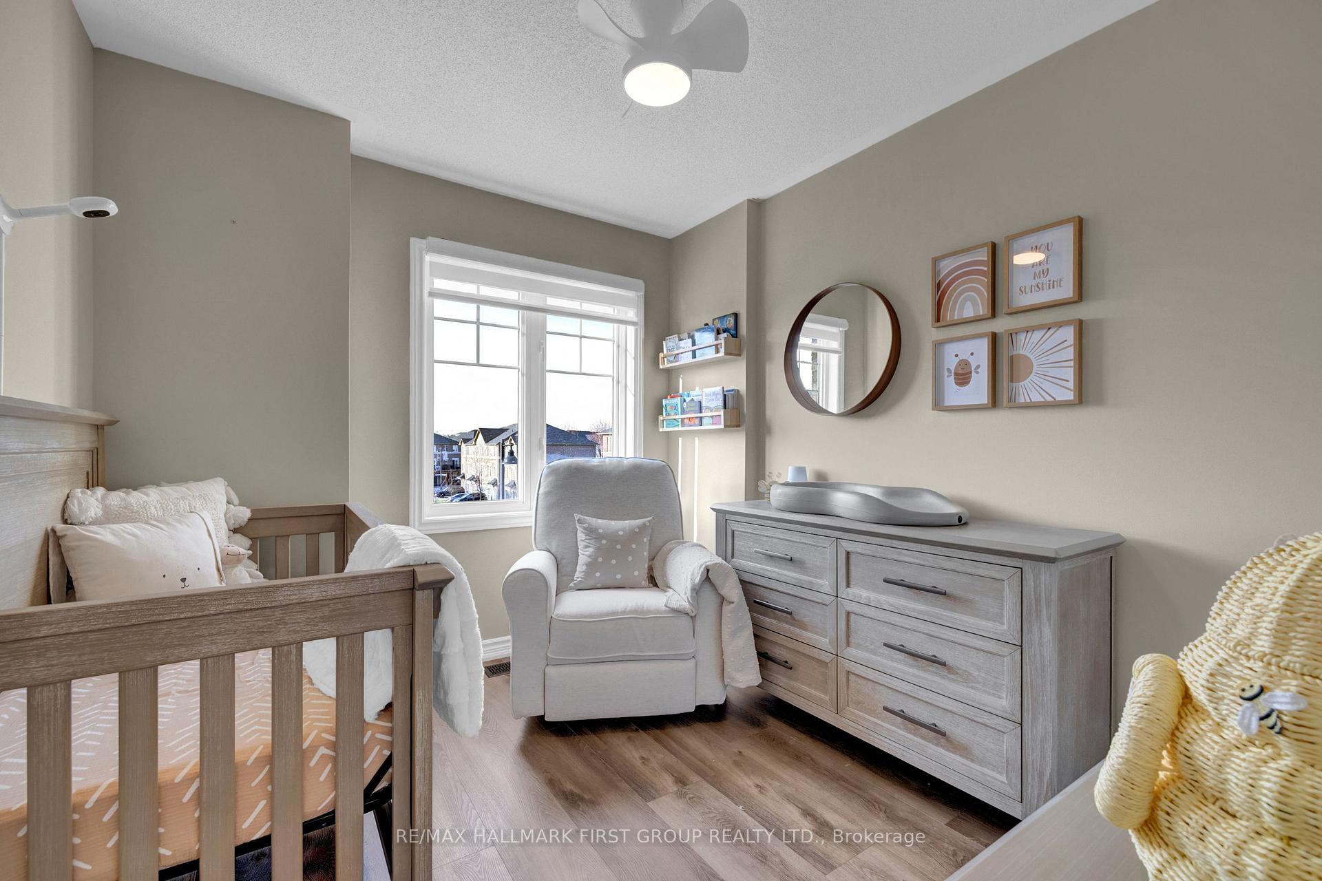 Photo 18 of 85 Markham Trail, Clarington, Bowmanville — HOMEH