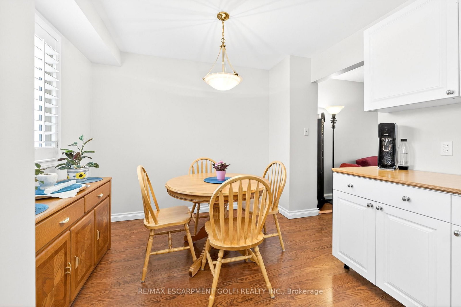 Photo 7 of Unit 47, 386 Highland Rd W, Hamilton, Stoney Creek Mountain — HOMEH