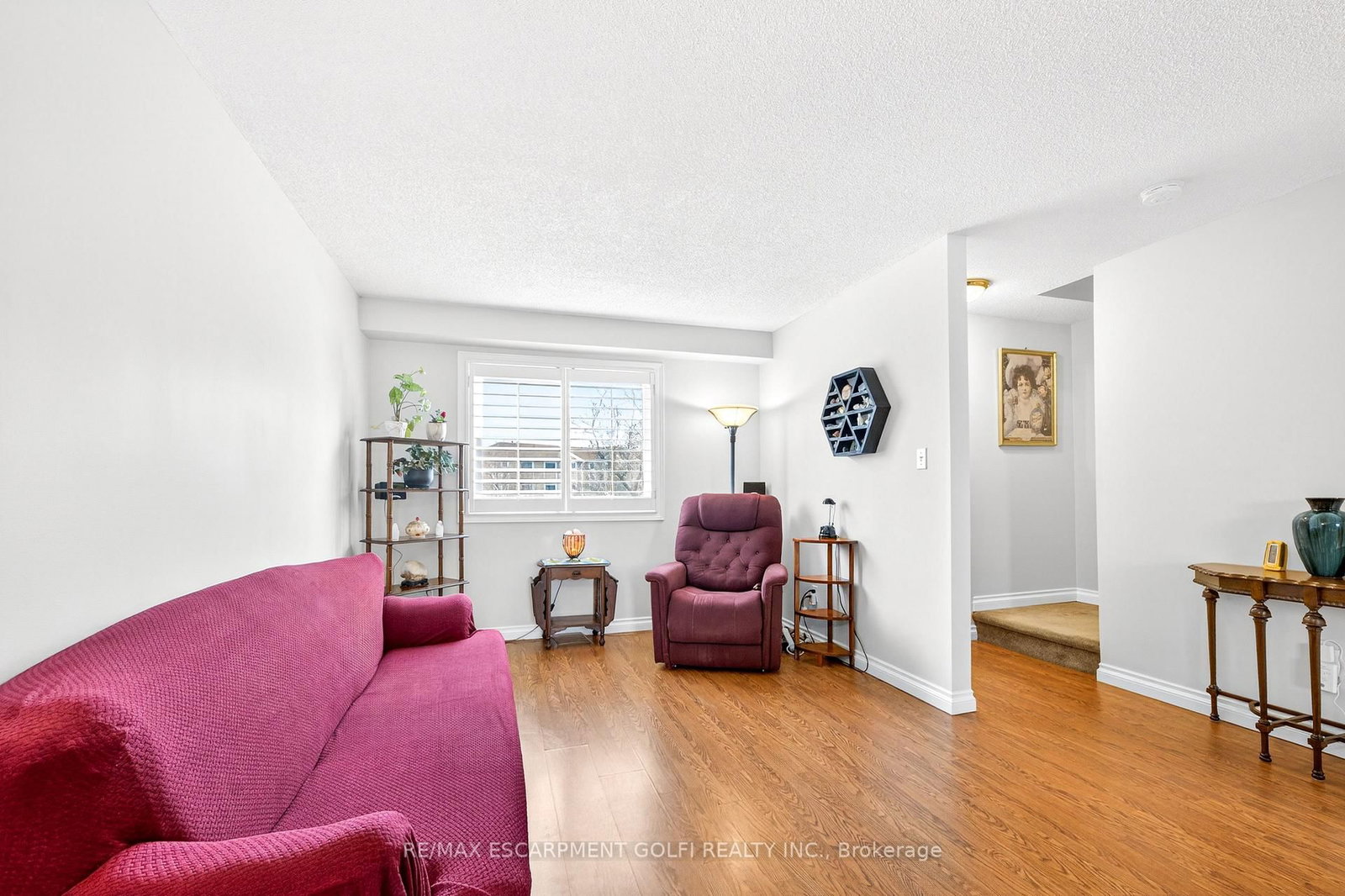 Photo 10 of Unit 47, 386 Highland Rd W, Hamilton, Stoney Creek Mountain — HOMEH