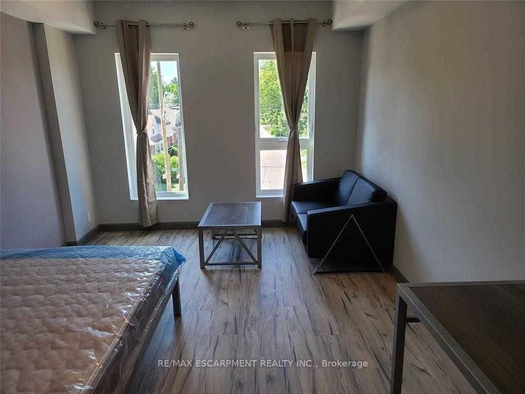 Photo 7 of Unit 306, 77 Leland St, Hamilton, Ainslie Wood — HOMEH