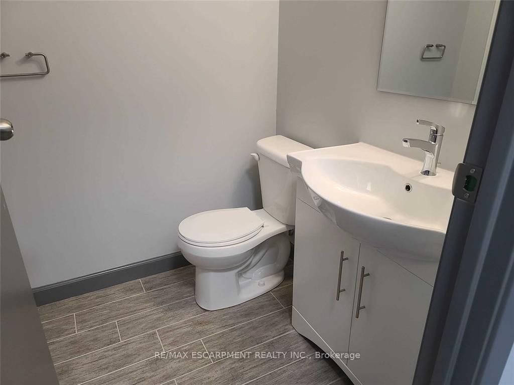 Photo 9 of Unit 306, 77 Leland St, Hamilton, Ainslie Wood — HOMEH