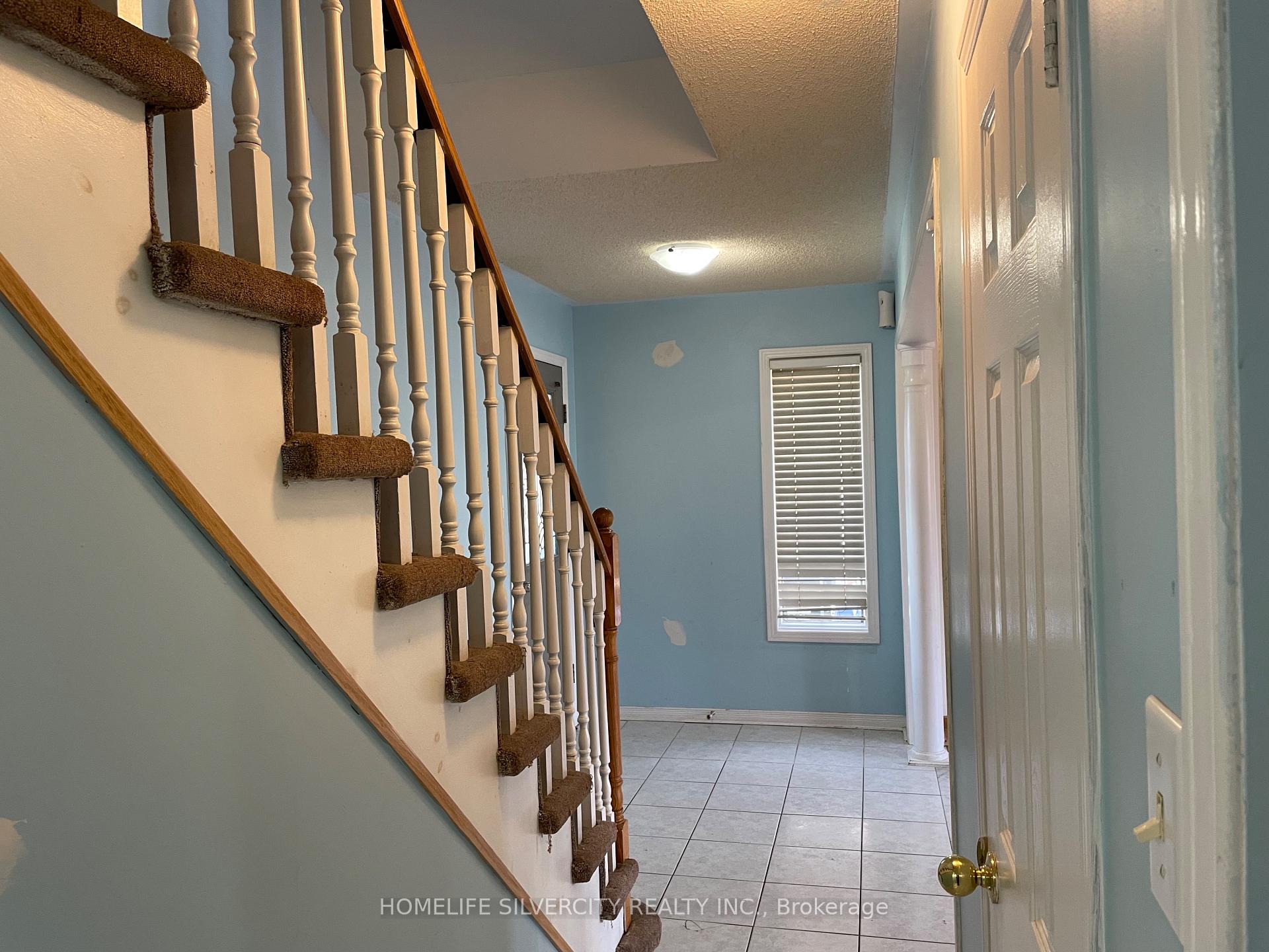 Photo 15 of 51 Morningmist Street, Brampton, Sandringham-Wellington — HOMEH