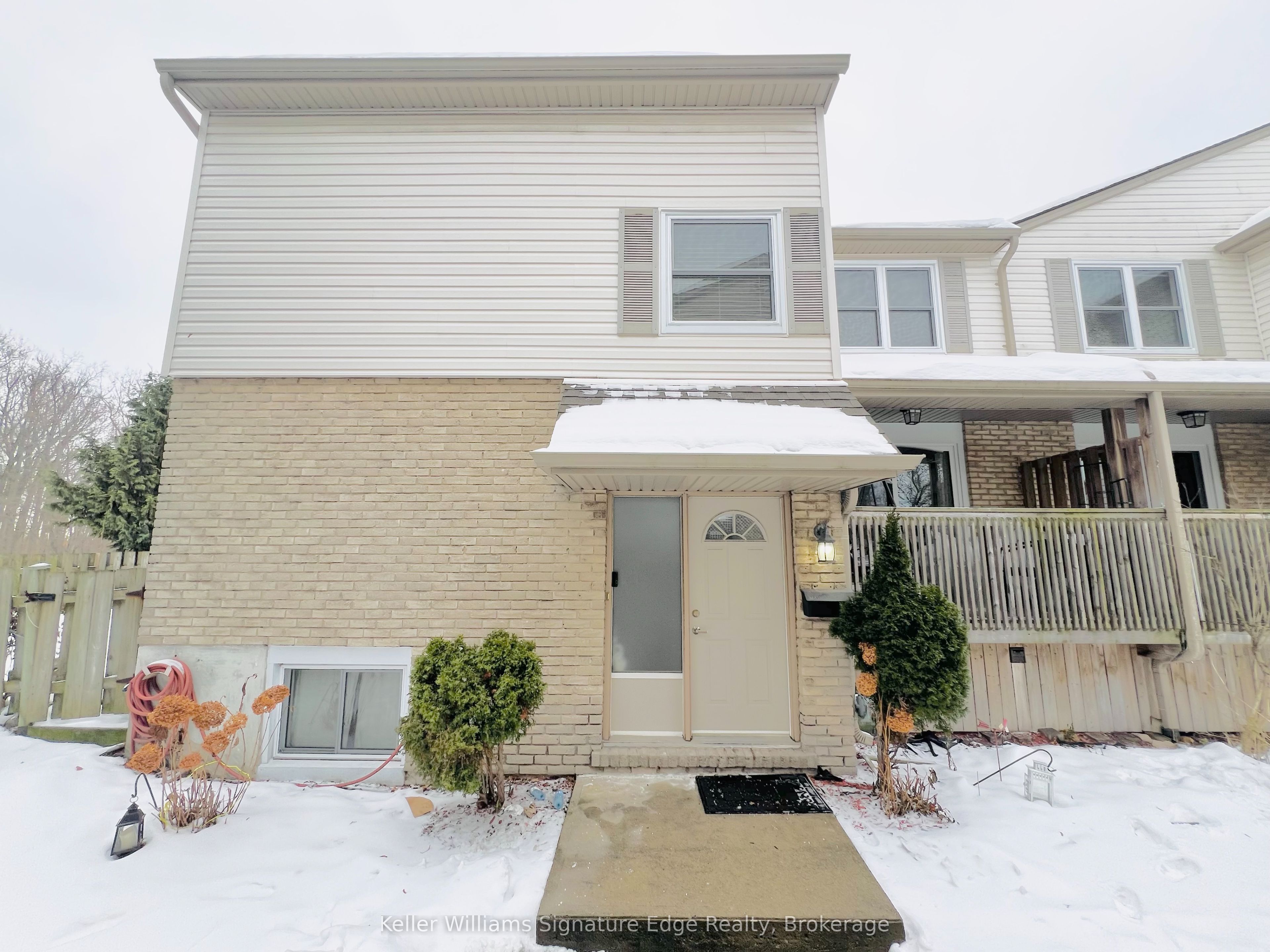 Photo of Unit 44, 1300 Upper Ottawa St