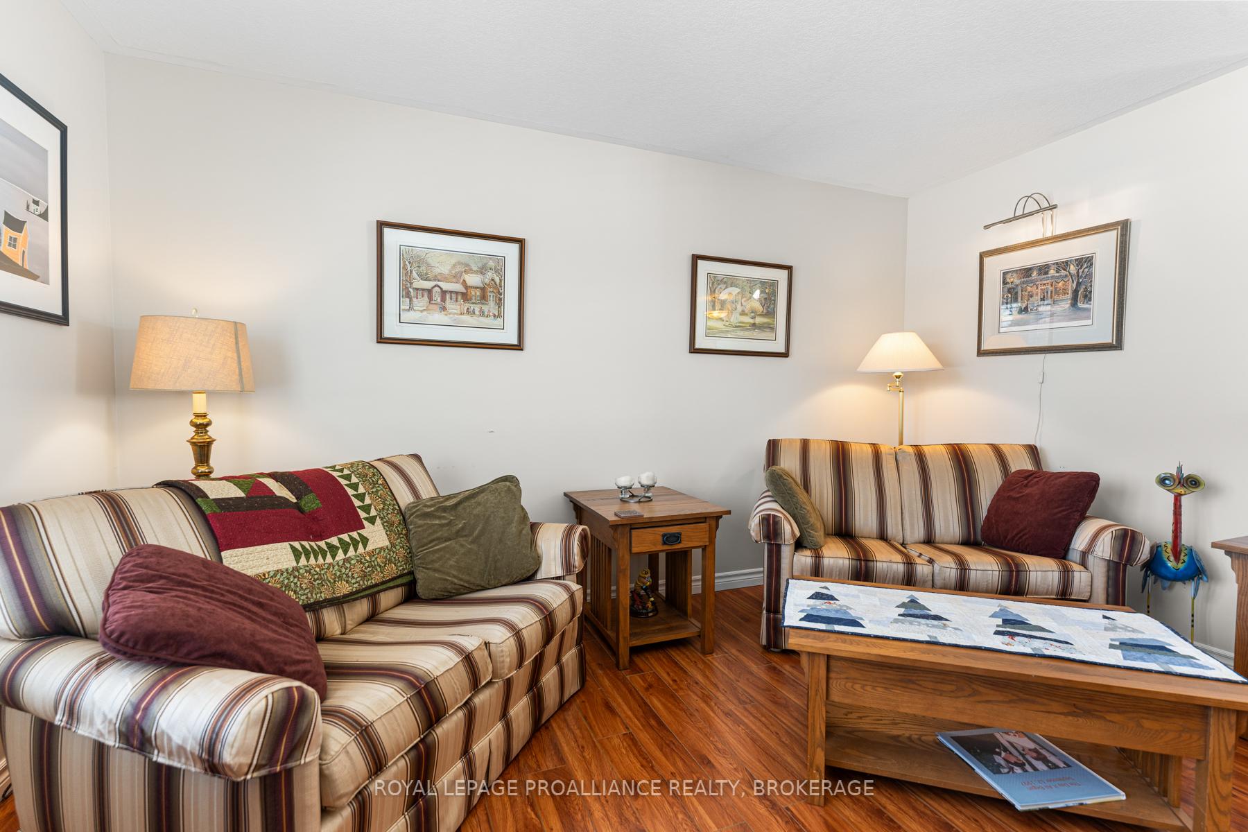 Photo 3 of 3242 Stage Coach Road, Frontenac, Frontenac South — HOMEH