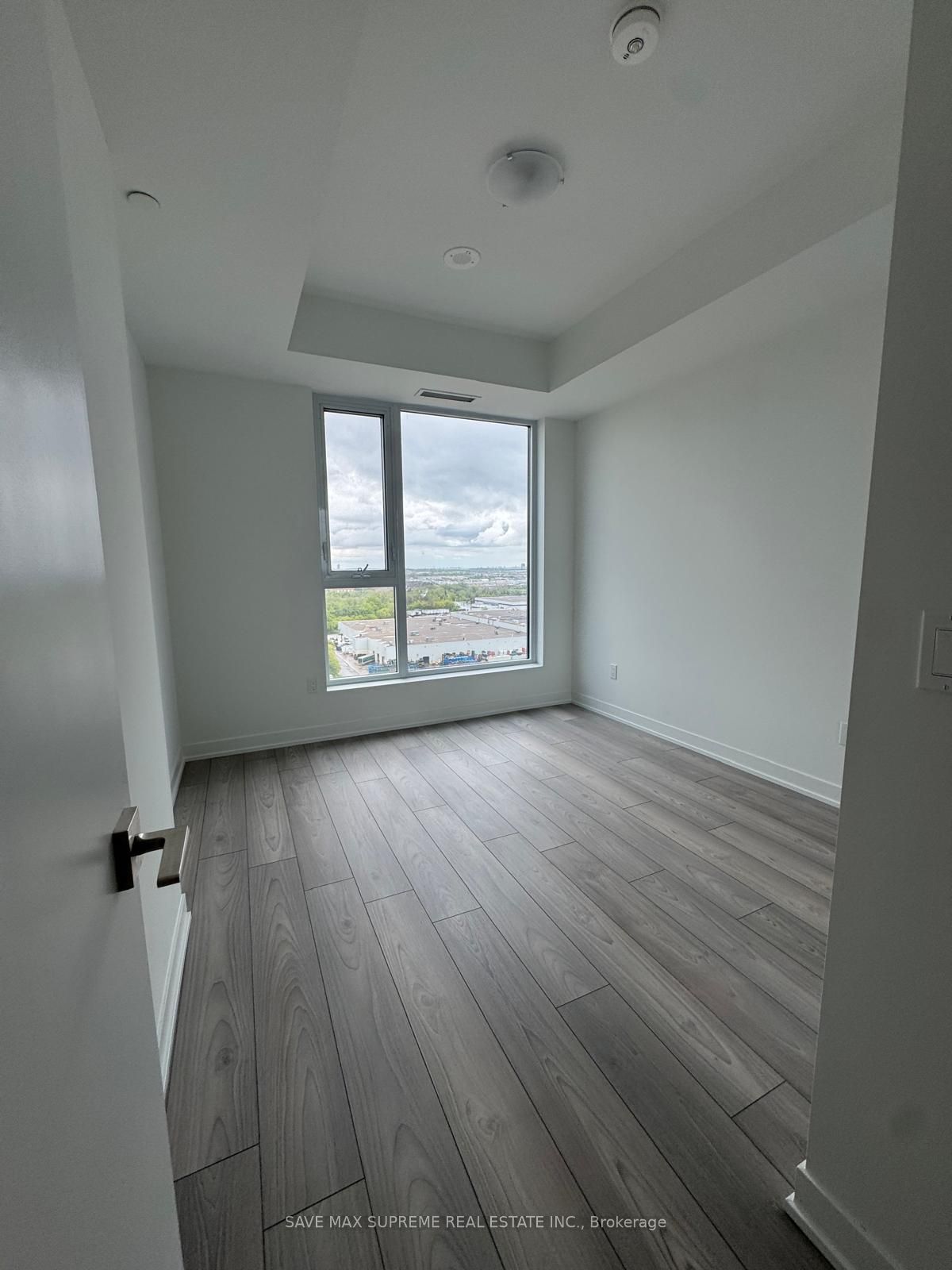 Photo 23 of Unit 1407, 474 Caldari Road E, Vaughan, Concord — HOMEH