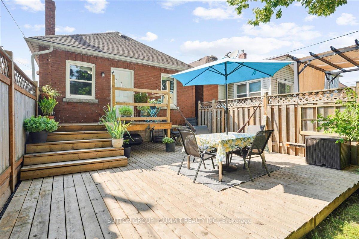 Photo 2 of 138 Cope Street, Hamilton, Homeside — HOMEH