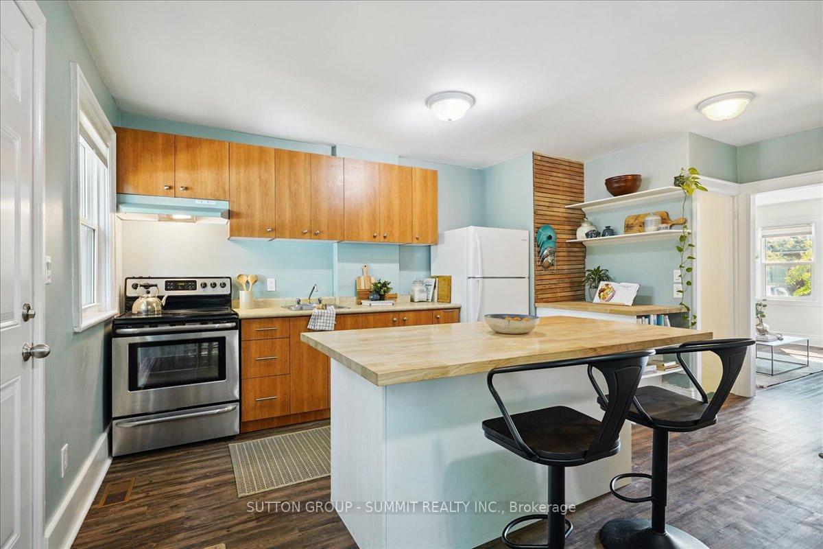 Photo 13 of 138 Cope Street, Hamilton, Homeside — HOMEH