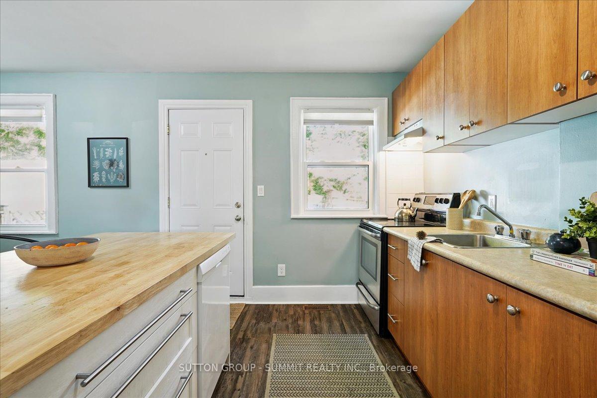 Photo 16 of 138 Cope Street, Hamilton, Homeside — HOMEH