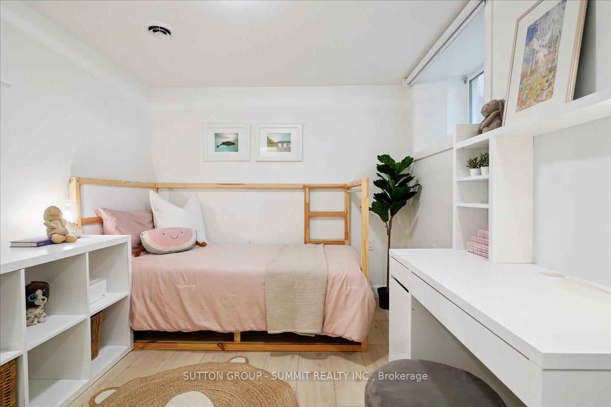 Photo 29 of 138 Cope Street, Hamilton, Homeside — HOMEH