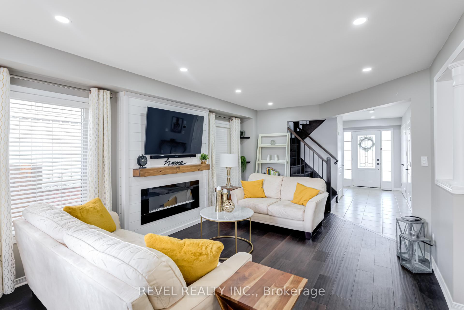 Photo 9 of 114 Edwin Carr Street, Clarington, Bowmanville — HOMEH