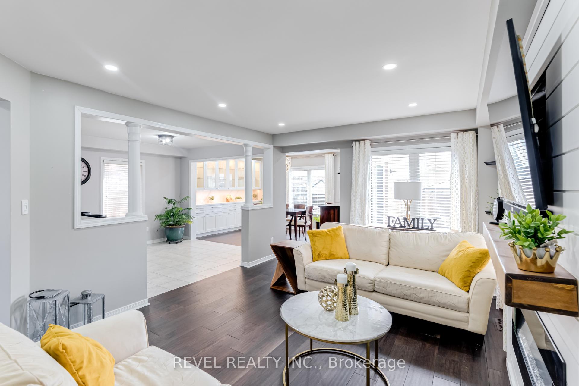Photo 18 of 114 Edwin Carr Street, Clarington, Bowmanville — HOMEH