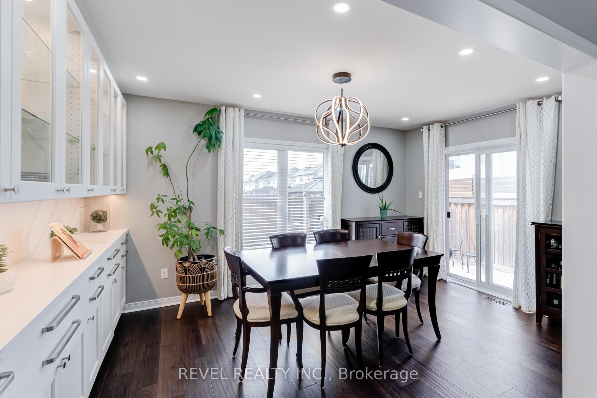 Photo 21 of 114 Edwin Carr Street, Clarington, Bowmanville — HOMEH