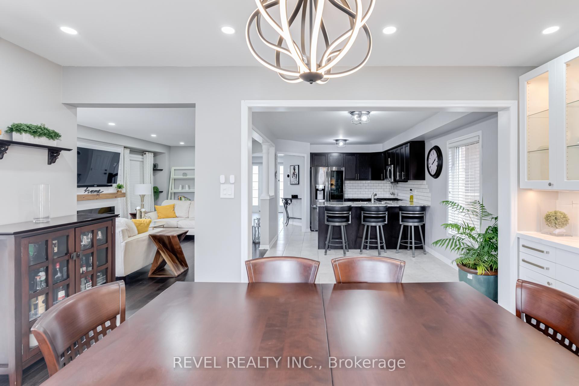 Photo 23 of 114 Edwin Carr Street, Clarington, Bowmanville — HOMEH