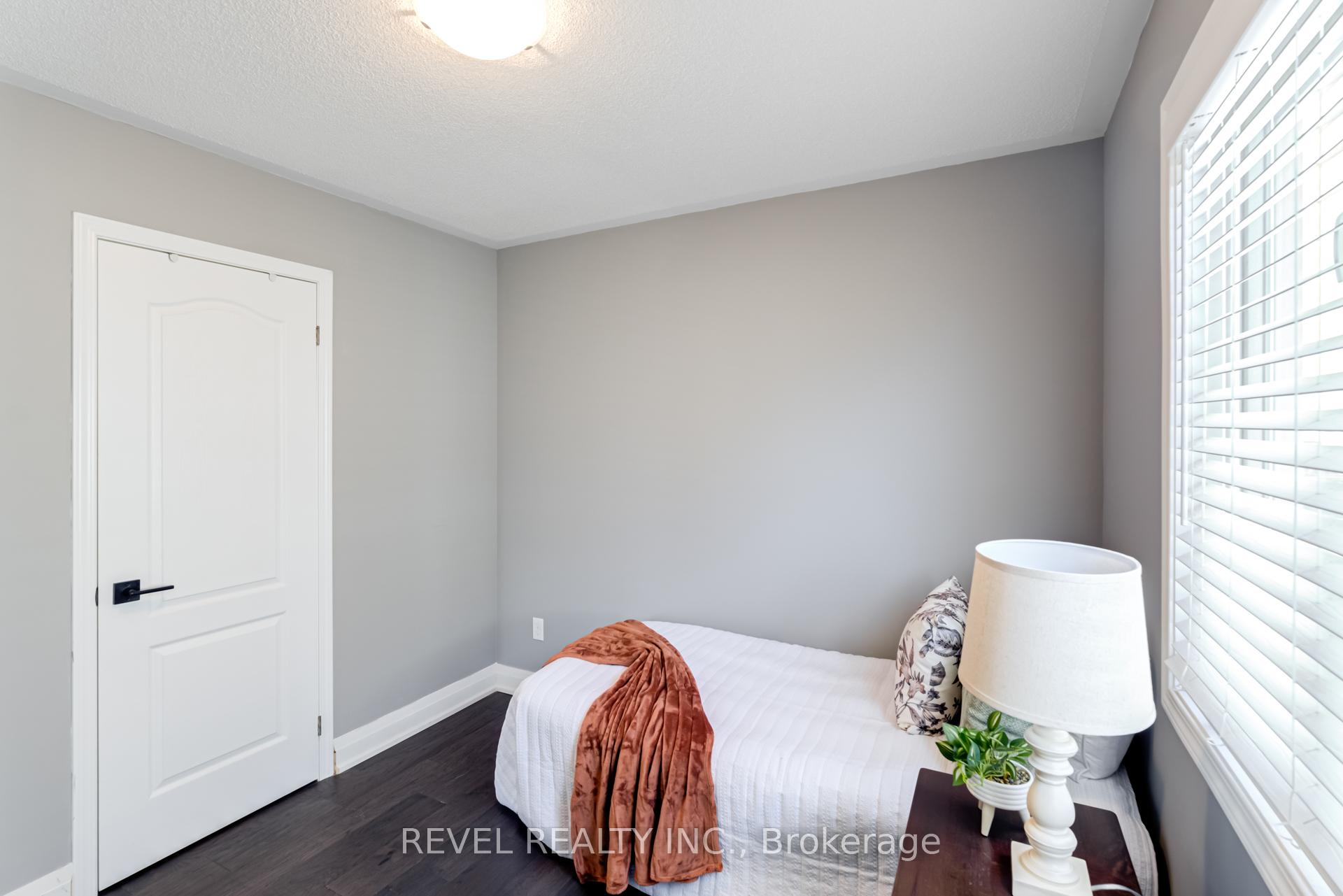 Photo 28 of 114 Edwin Carr Street, Clarington, Bowmanville — HOMEH