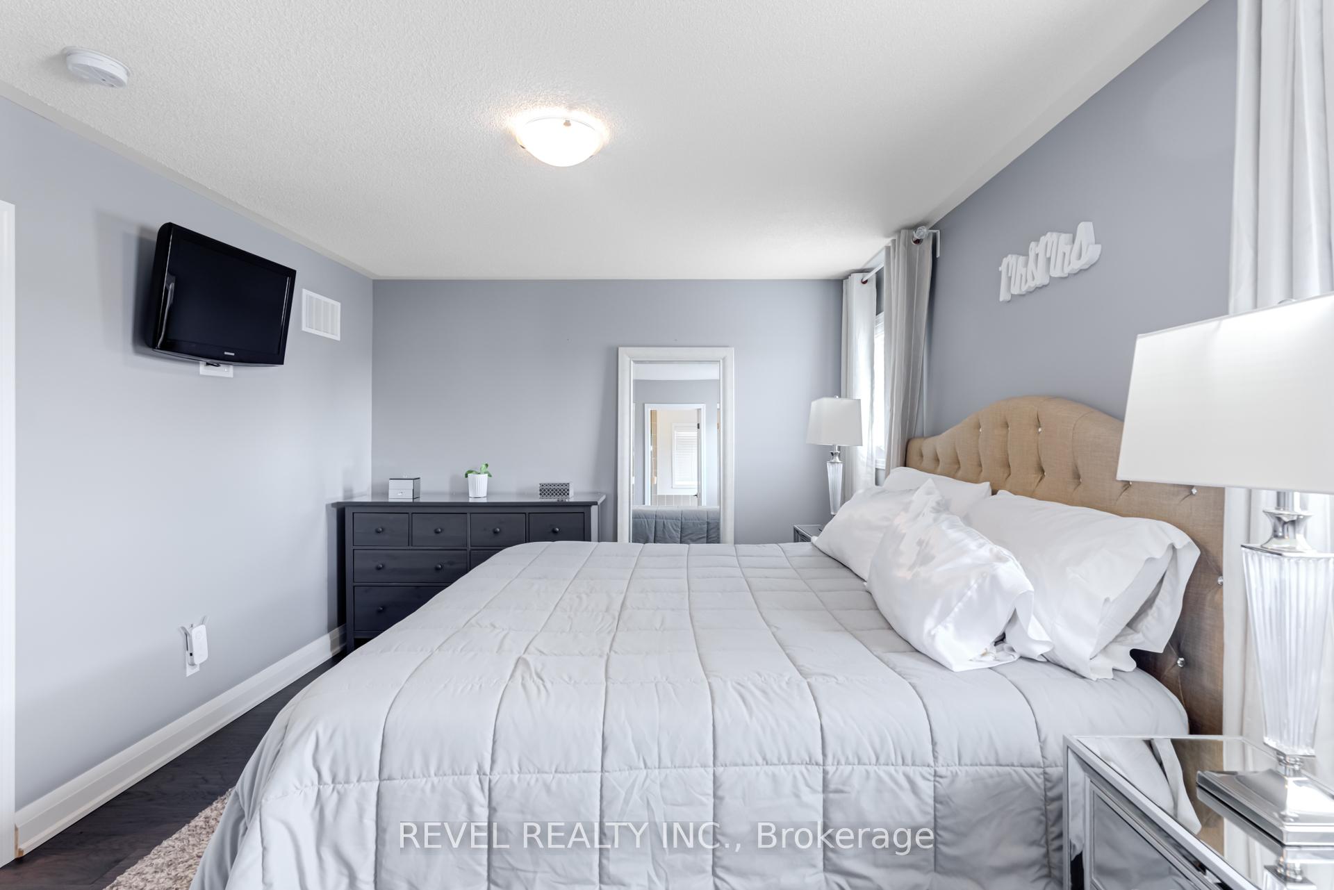 Photo 31 of 114 Edwin Carr Street, Clarington, Bowmanville — HOMEH